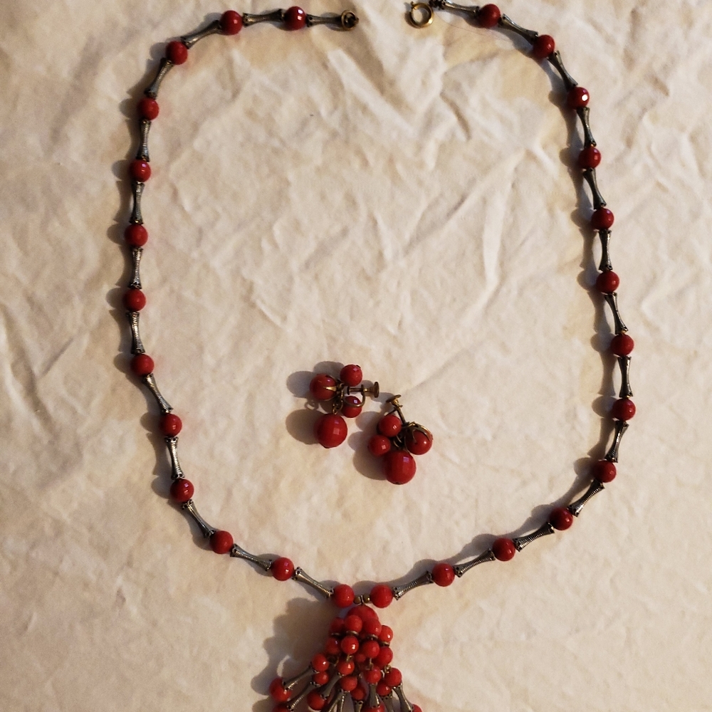 Vintage Beaded Tassel Necklace and Earring Set